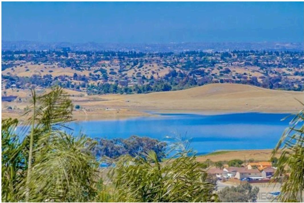 1005 La Mesa Ave, Spring Valley — recently sold