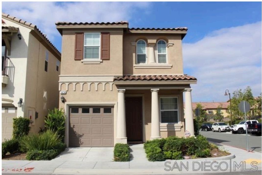 1474 De La Vina St, Chula Vista — recently sold